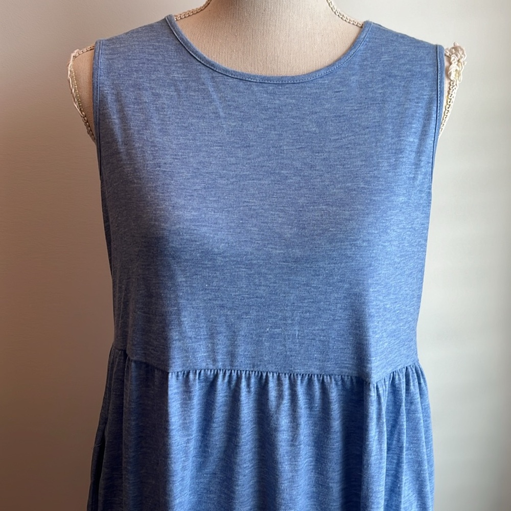 Two Sleeveless T-shirt dresses NEW - Picture 3 of 11
